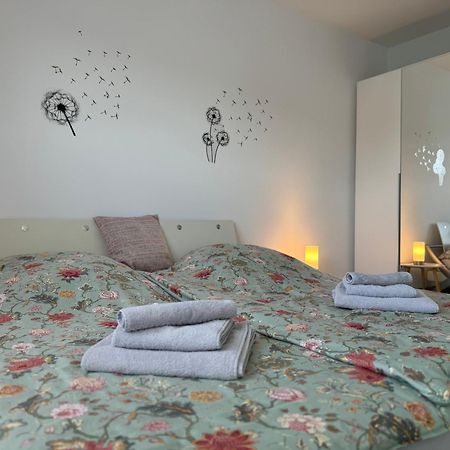Ruhrpott Residenz - 3 Zimmer Suite - 70Qm Mit Balkon Oberhausen  Eksteriør billede
