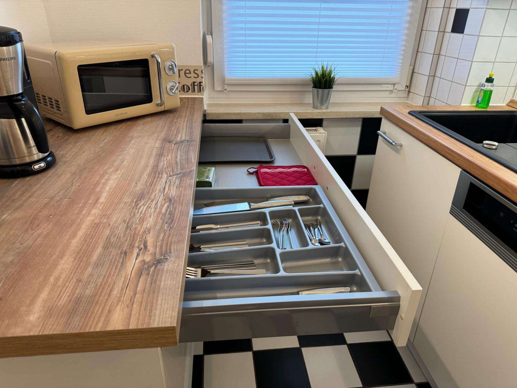 Ruhrpott Residenz - 3 Zimmer Suite - 70Qm Mit Balkon Oberhausen  Eksteriør billede
