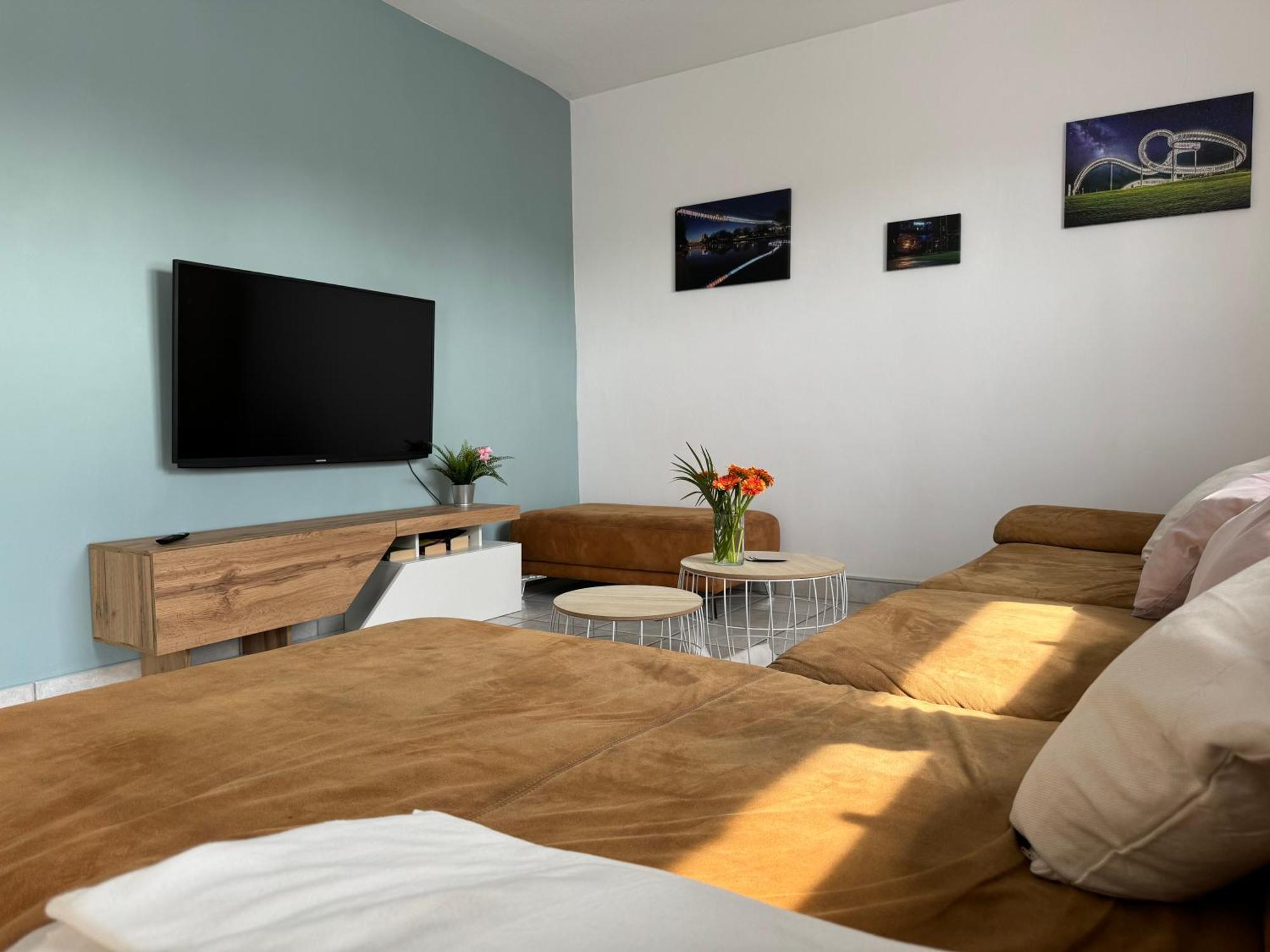 Ruhrpott Residenz - 3 Zimmer Suite - 70Qm Mit Balkon Oberhausen  Eksteriør billede