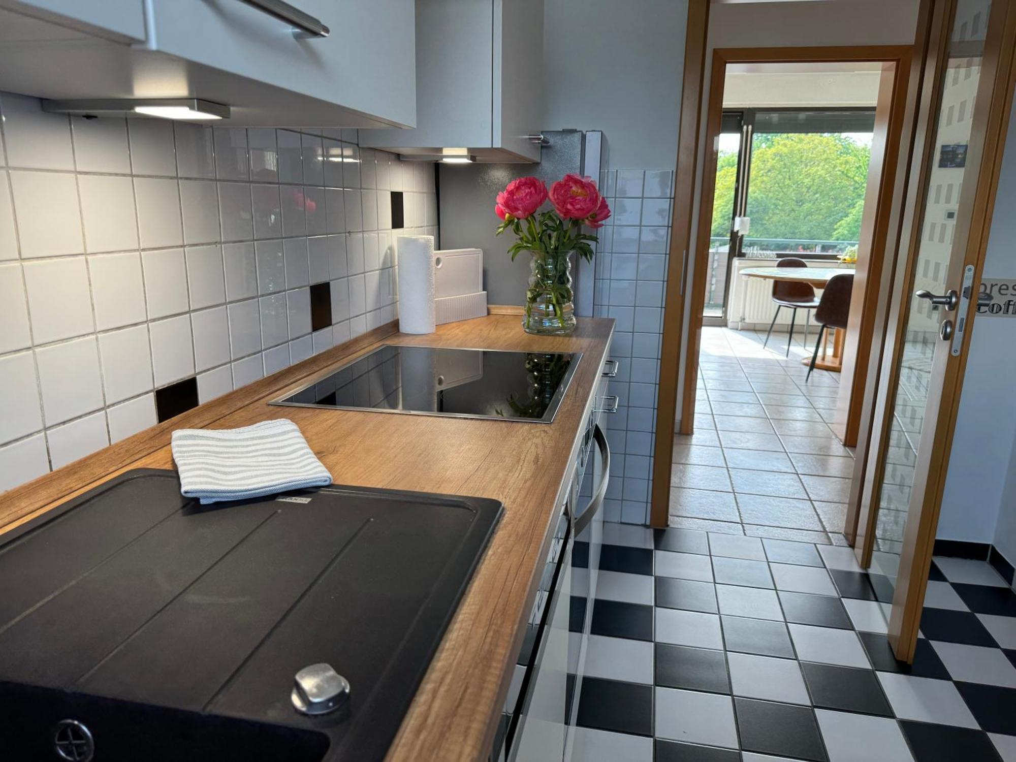 Ruhrpott Residenz - 3 Zimmer Suite - 70Qm Mit Balkon Oberhausen  Eksteriør billede