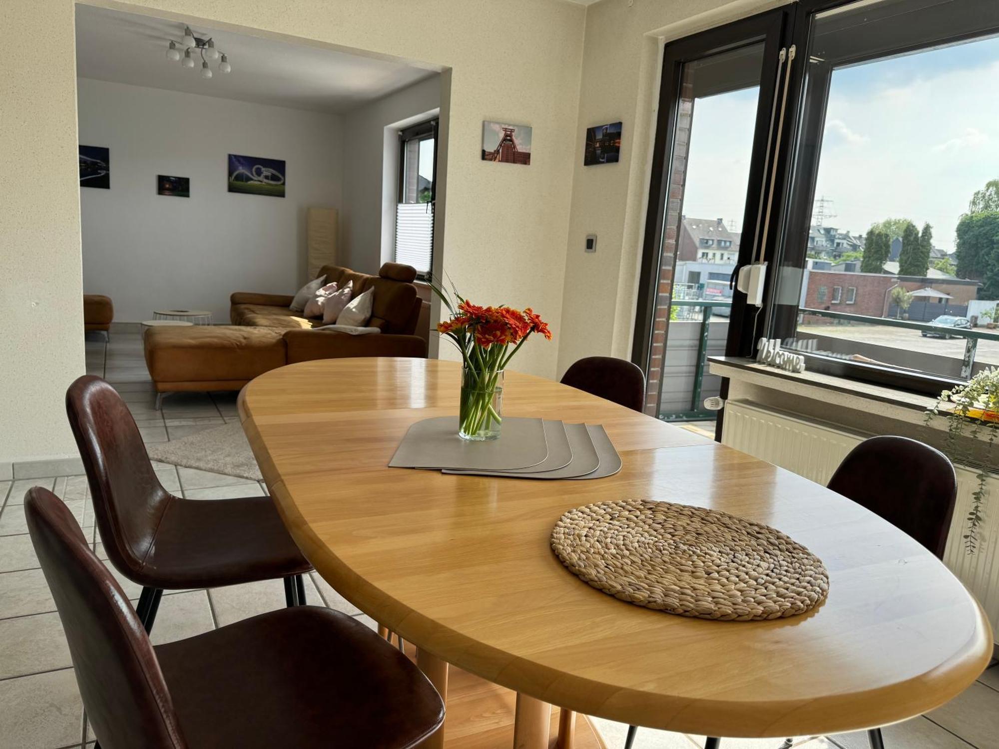 Ruhrpott Residenz - 3 Zimmer Suite - 70Qm Mit Balkon Oberhausen  Eksteriør billede