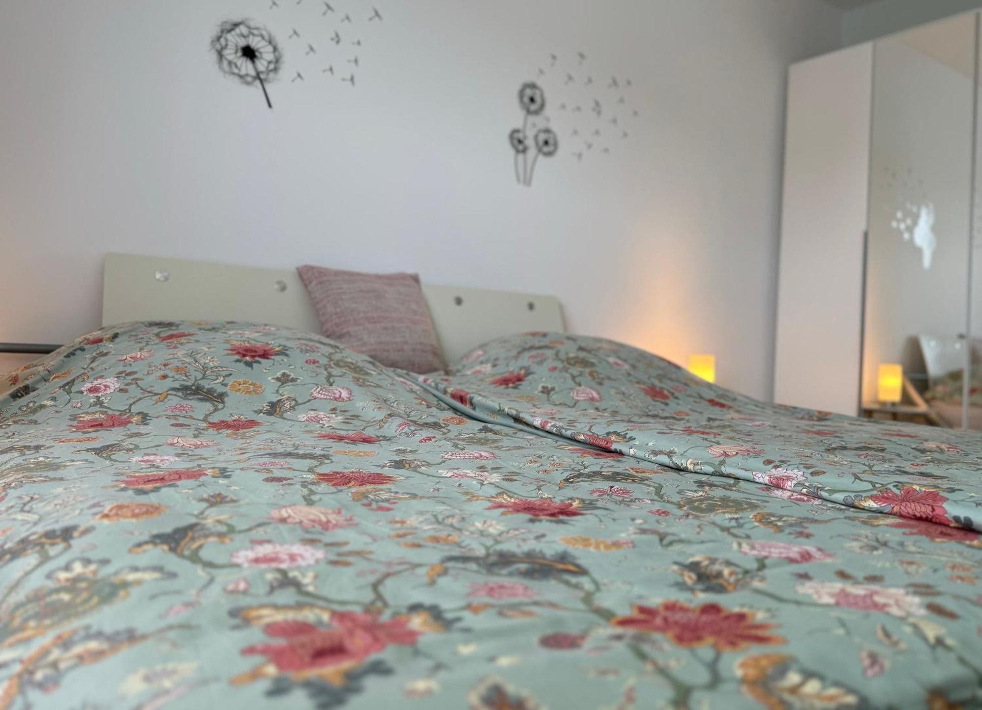 Ruhrpott Residenz - 3 Zimmer Suite - 70Qm Mit Balkon Oberhausen  Eksteriør billede